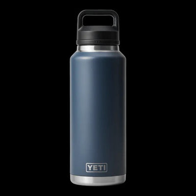 RAMBLER 46OZ BOTTLE NAVY W/ CHUG CAP