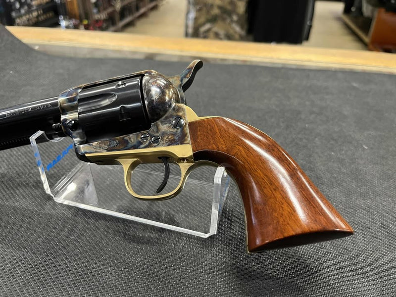 UBERTI CATTLEMAN 5.5" 44/40WIN S/N UL1885